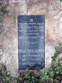 Grabplatte der Rosa Theilheimer, geb. Waldmann