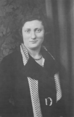 Lotte Marie Rosenfelder