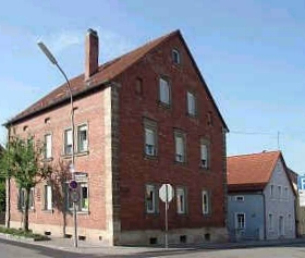 H�user N�rnberger Stra�e 8 und 10